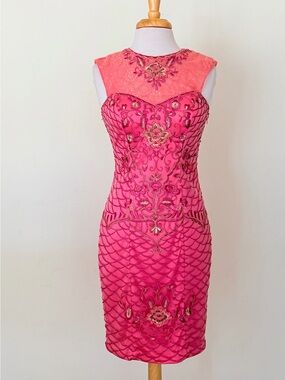 Sue Wong Dress New without Tag Dress Coral Embroidered Size 6